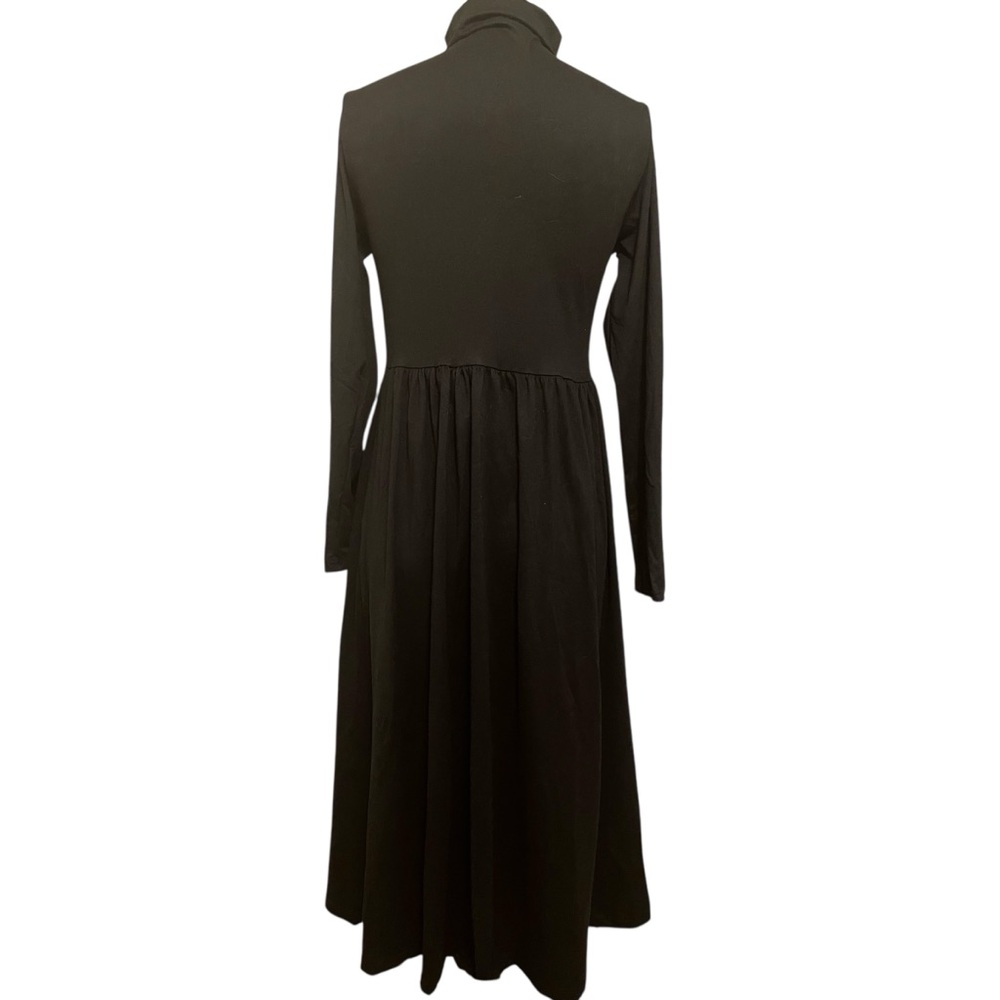 ❤️ Audrey Hepburn Inspired Black Turtleneck Long Sleeved Dress - Picture 6 of 9